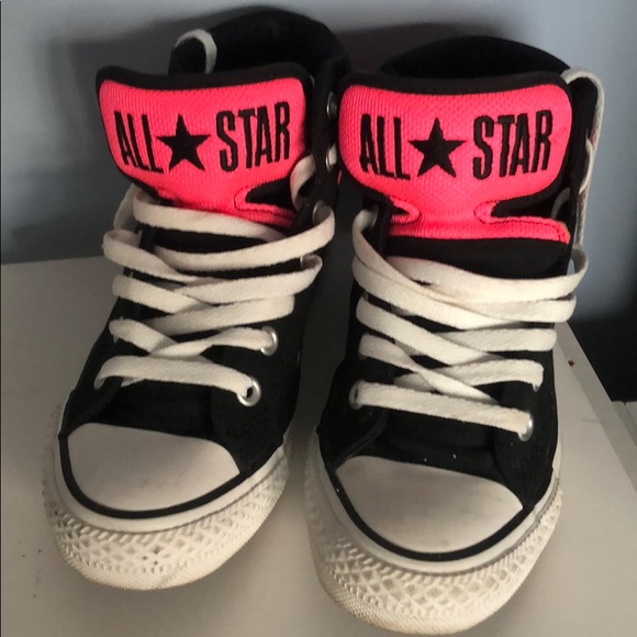 black and pink converse high tops
